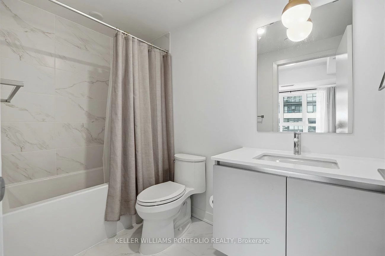 395, Dundas, 1008 - GO Glenorchy, Oakville