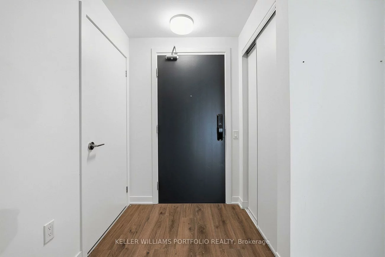 395, Dundas, 1008 - GO Glenorchy, Oakville