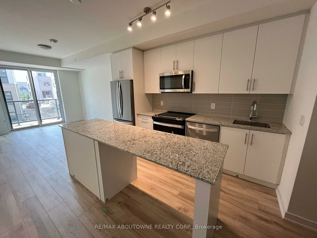 345, Wheat Boom, 1010 - JM Joshua Meadows, Oakville