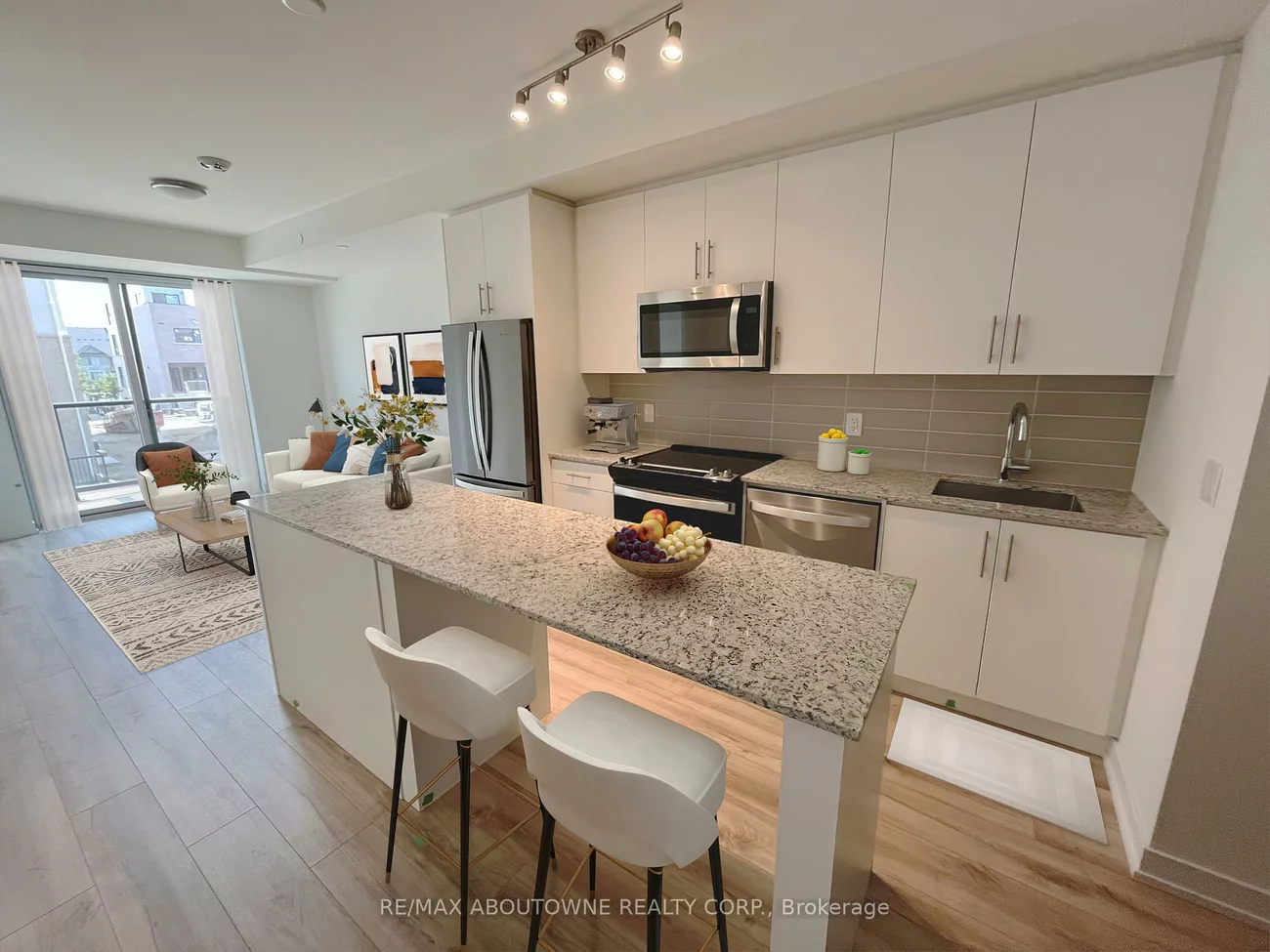 345, Wheat Boom, 1010 - JM Joshua Meadows, Oakville