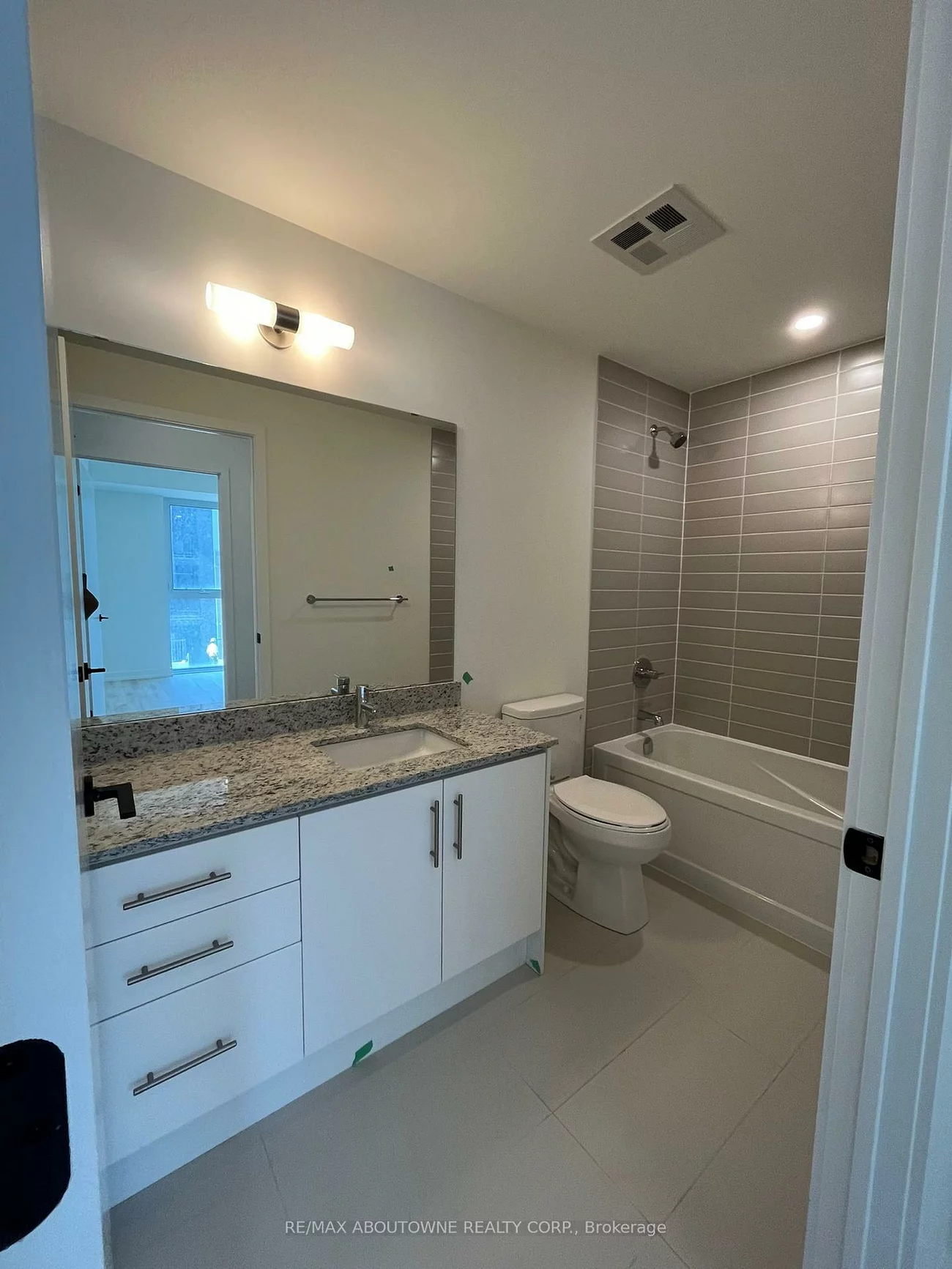 345, Wheat Boom, 1010 - JM Joshua Meadows, Oakville