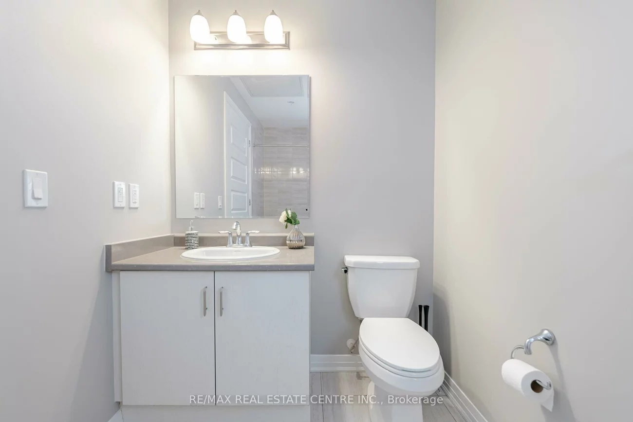 102, Grovewood Common, 1008 - GO Glenorchy, Oakville
