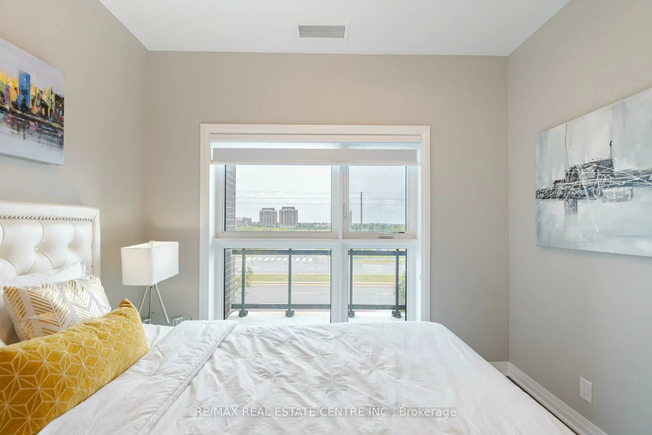 102, Grovewood Common, 1008 - GO Glenorchy, Oakville
