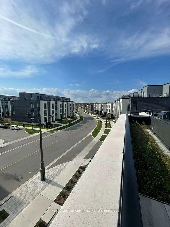395, Dundas, 1008 - GO Glenorchy, Oakville
