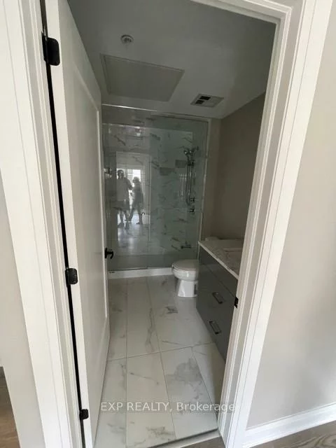 102, GROVEWOOD COMMON, 1008 - GO Glenorchy, Oakville