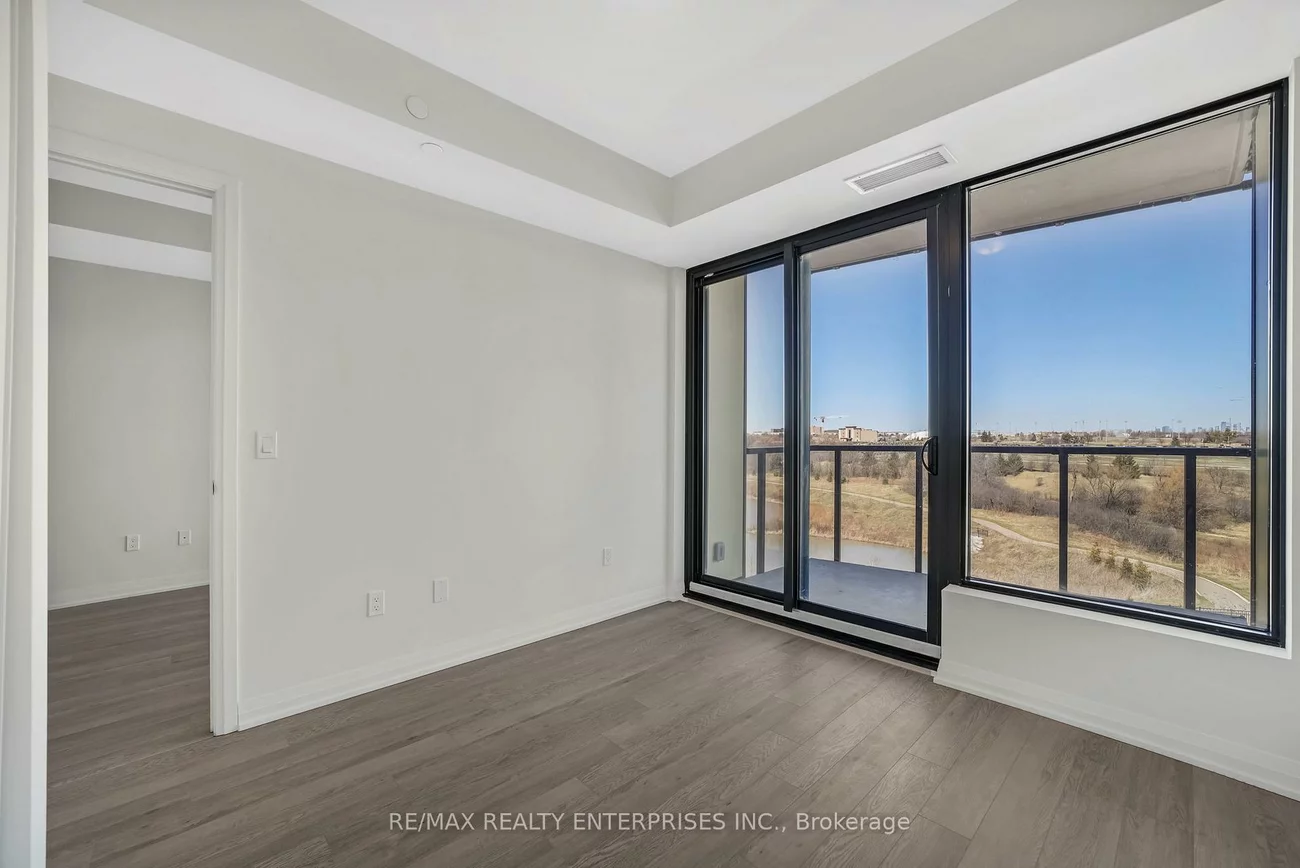 1415, Dundas, 1010 - JM Joshua Meadows, Oakville