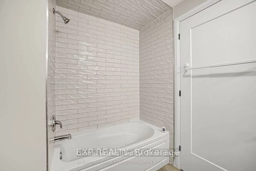 50, Kaitting, 1008 - GO Glenorchy, Oakville