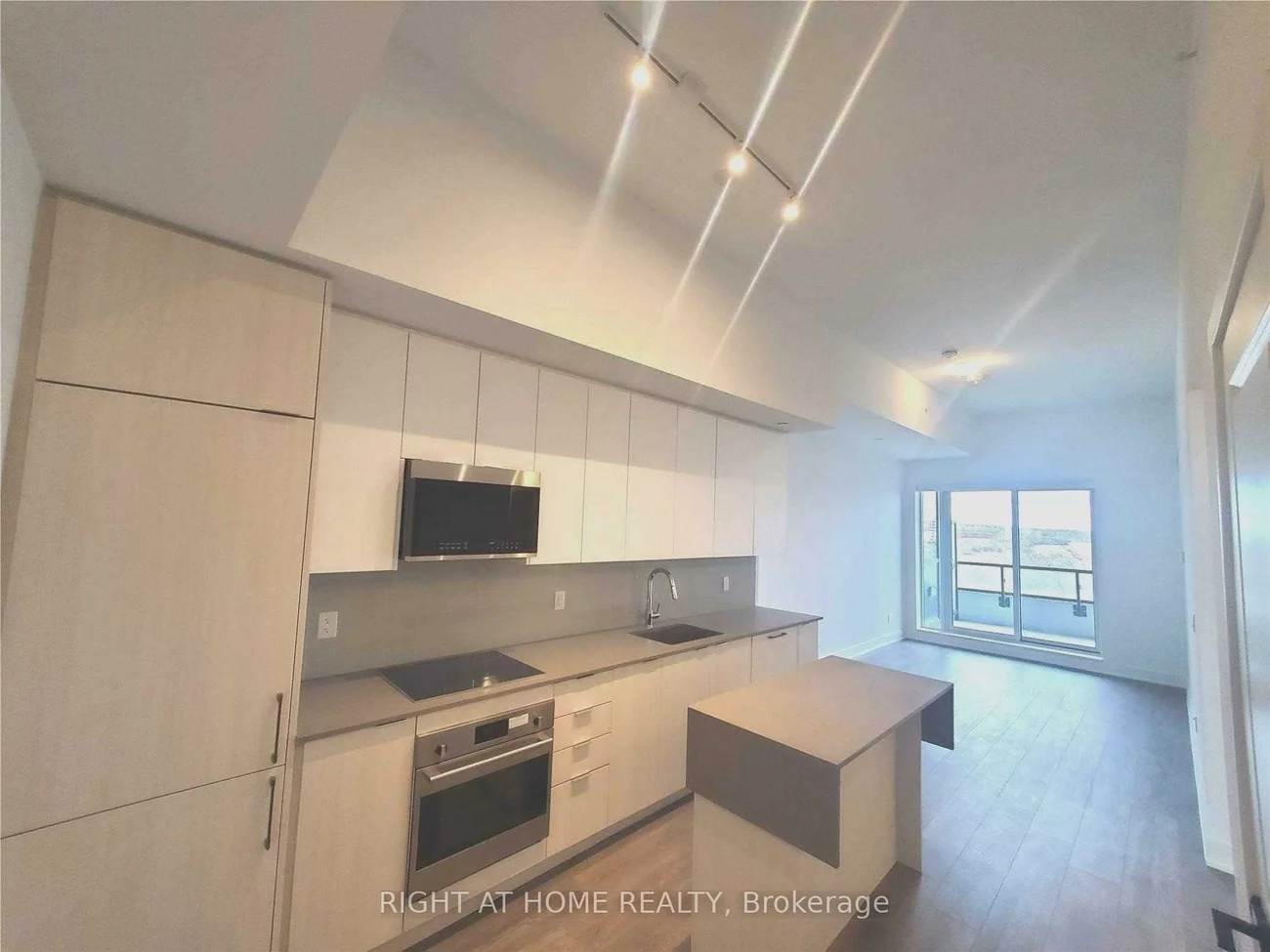 2485, Taunton, 1015 - RO River Oaks, Oakville
