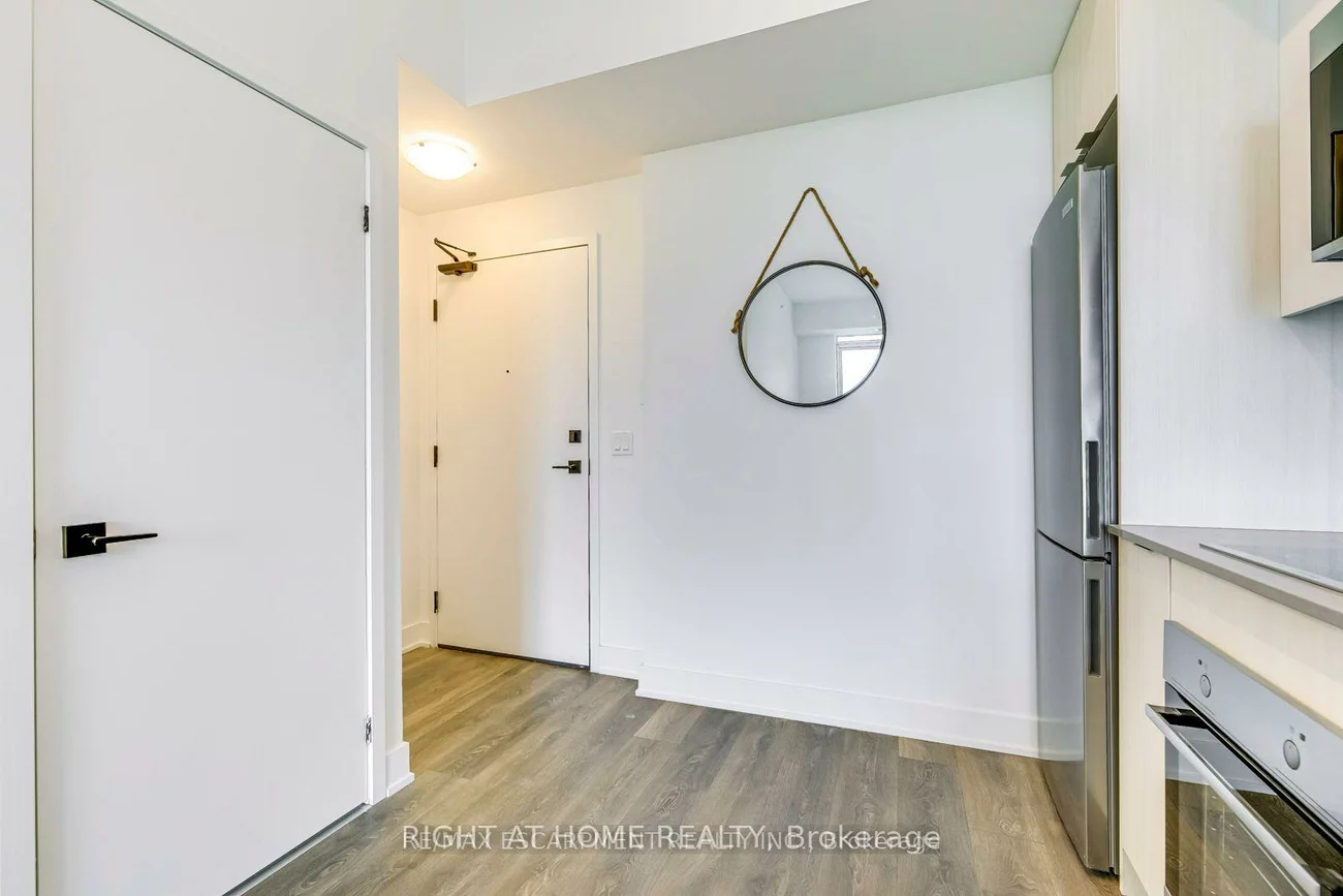 2485, Taunton, 1015 - RO River Oaks, Oakville