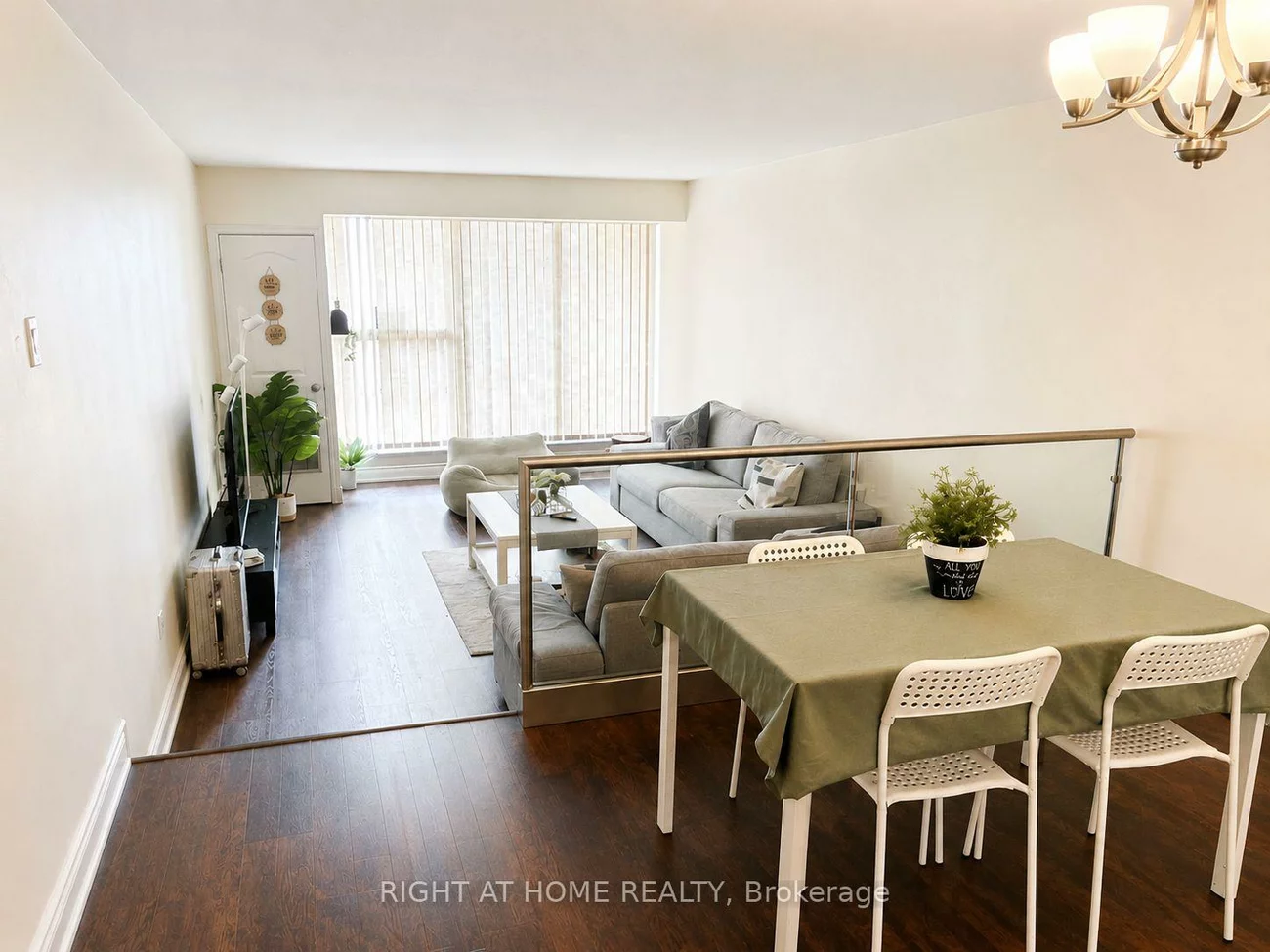 1359, WHITE OAKS, 1005 - FA Falgarwood, Oakville