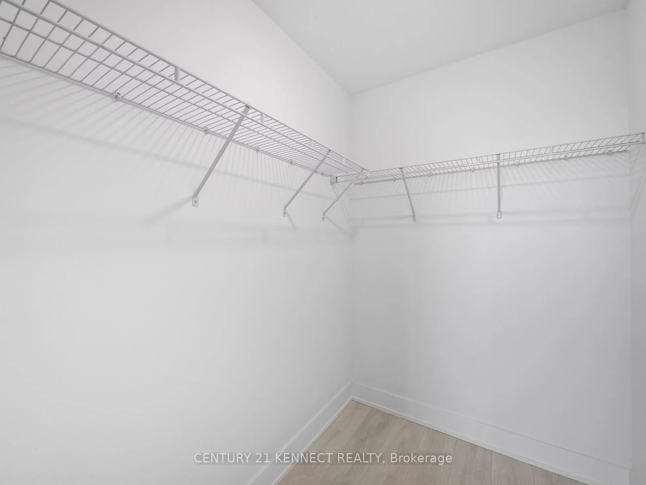 2485, Taunton, 1015 - RO River Oaks, Oakville