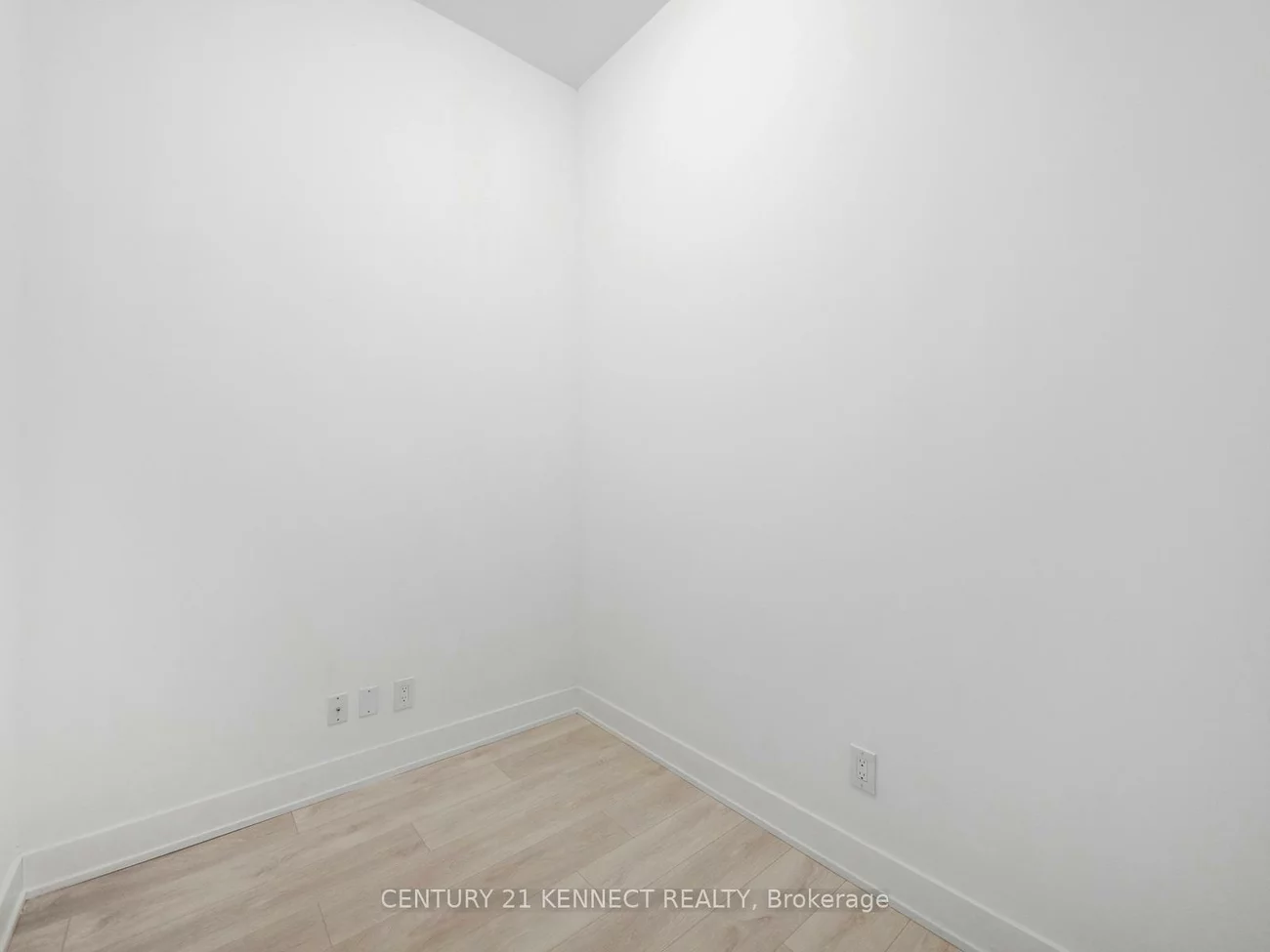 2485, Taunton, 1015 - RO River Oaks, Oakville