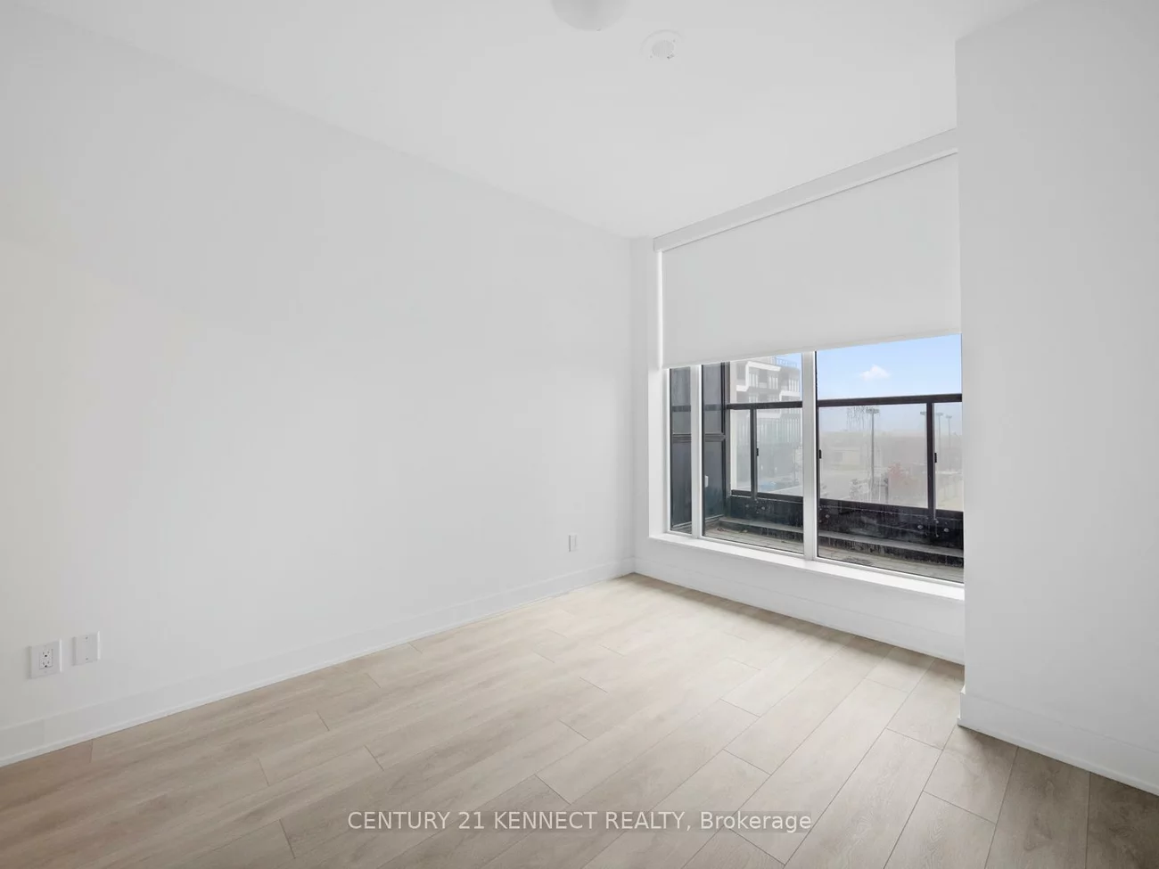 2485, Taunton, 1015 - RO River Oaks, Oakville