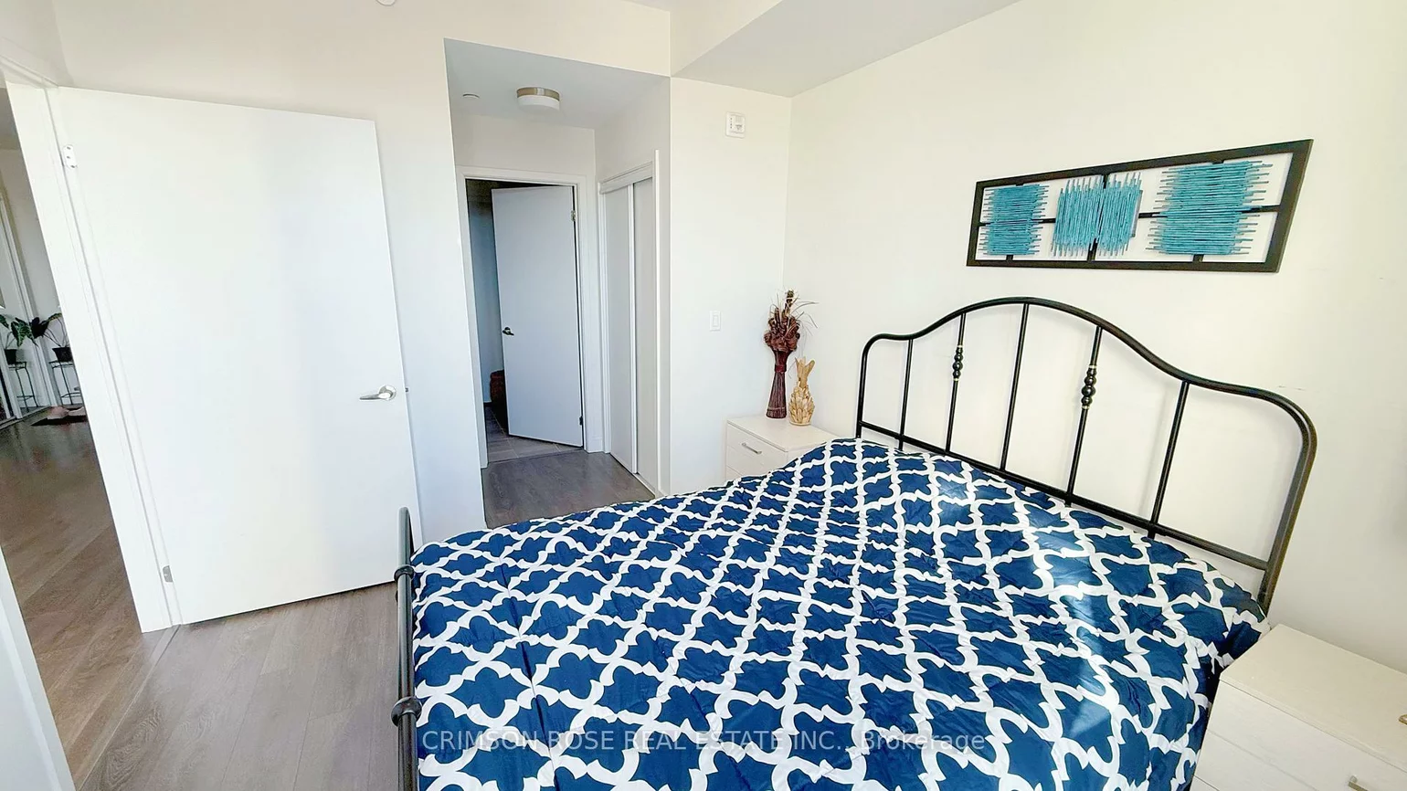 210, Sabina, 1008 - GO Glenorchy, Oakville