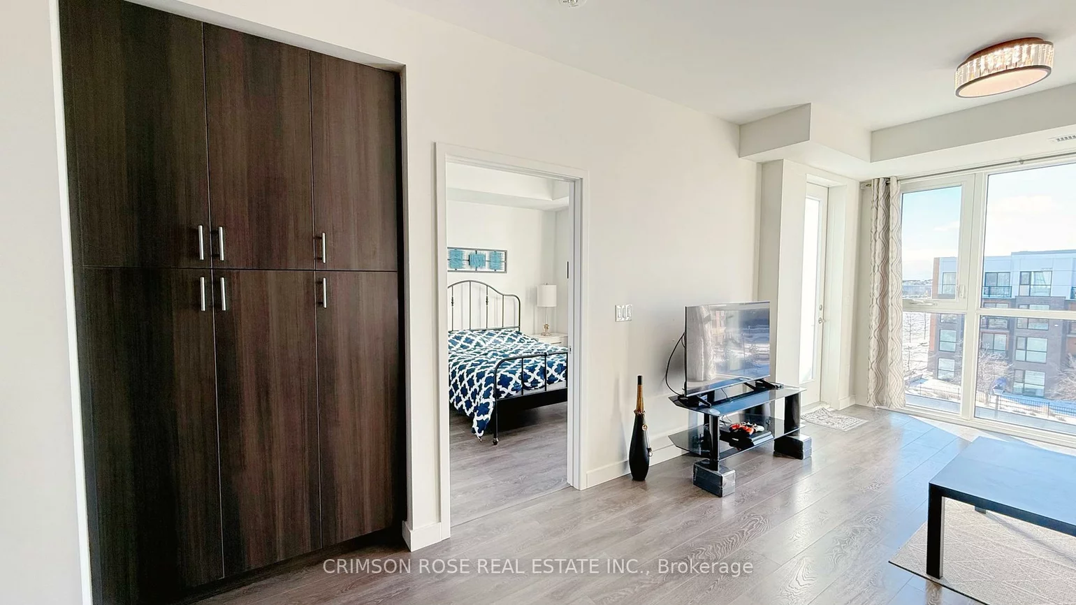 210, Sabina, 1008 - GO Glenorchy, Oakville