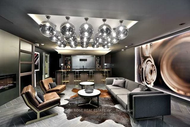 210, Sabina, 1008 - GO Glenorchy, Oakville