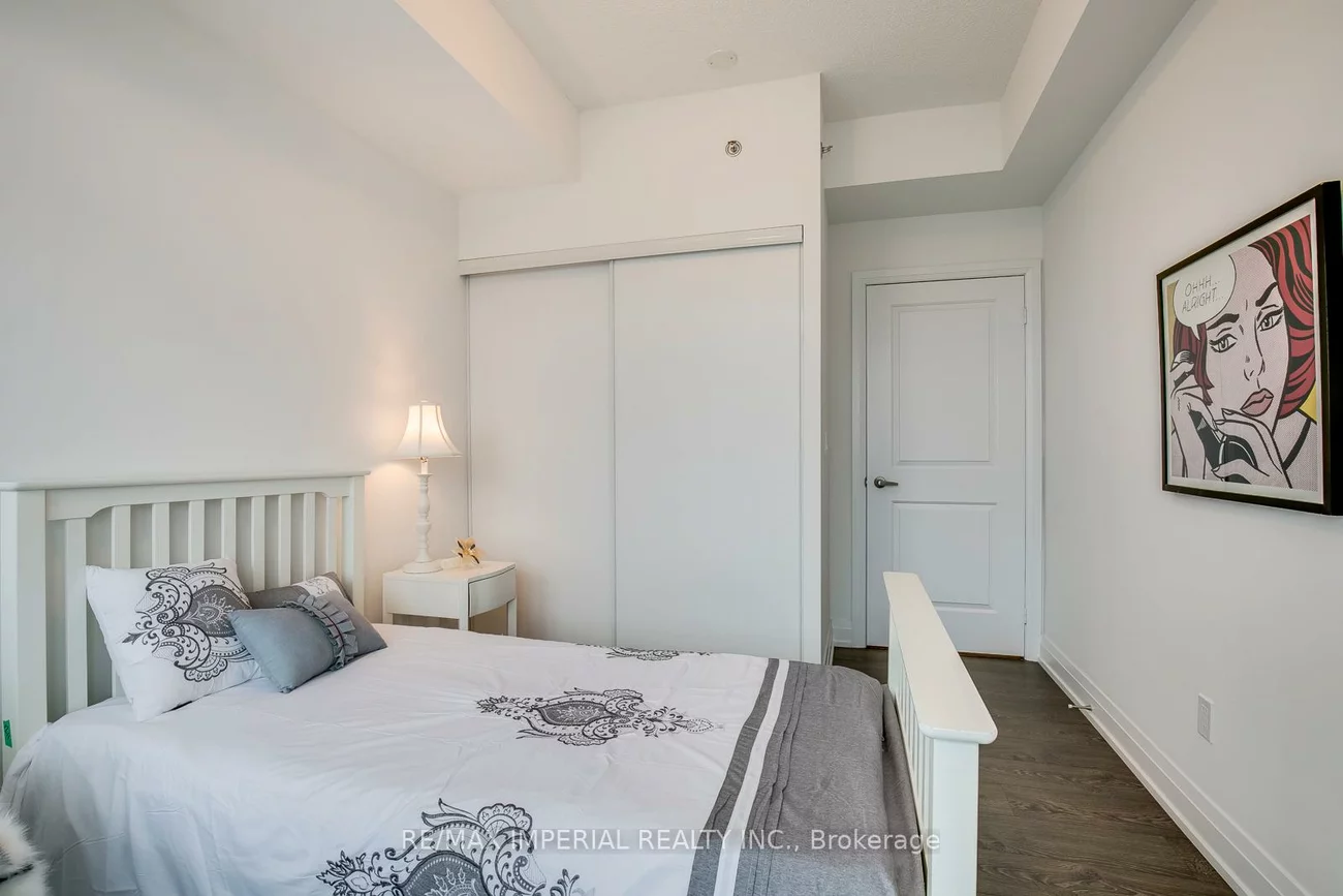 65, Speers, 1002 - CO Central, Oakville