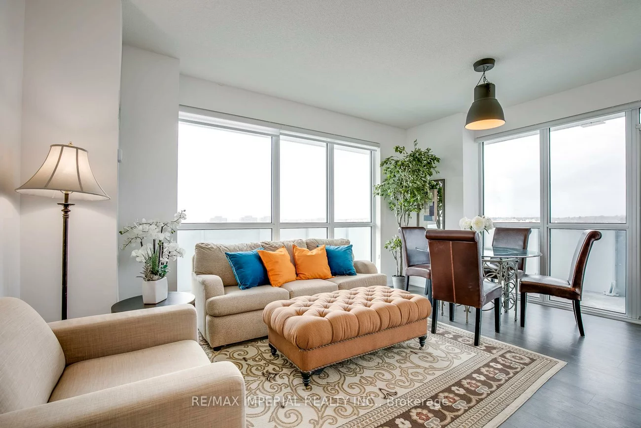 65, Speers, 1002 - CO Central, Oakville