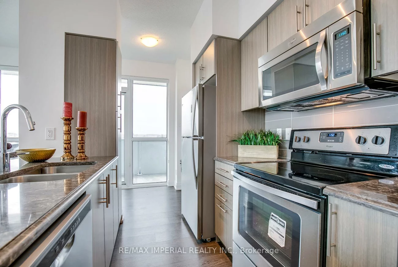 65, Speers, 1002 - CO Central, Oakville
