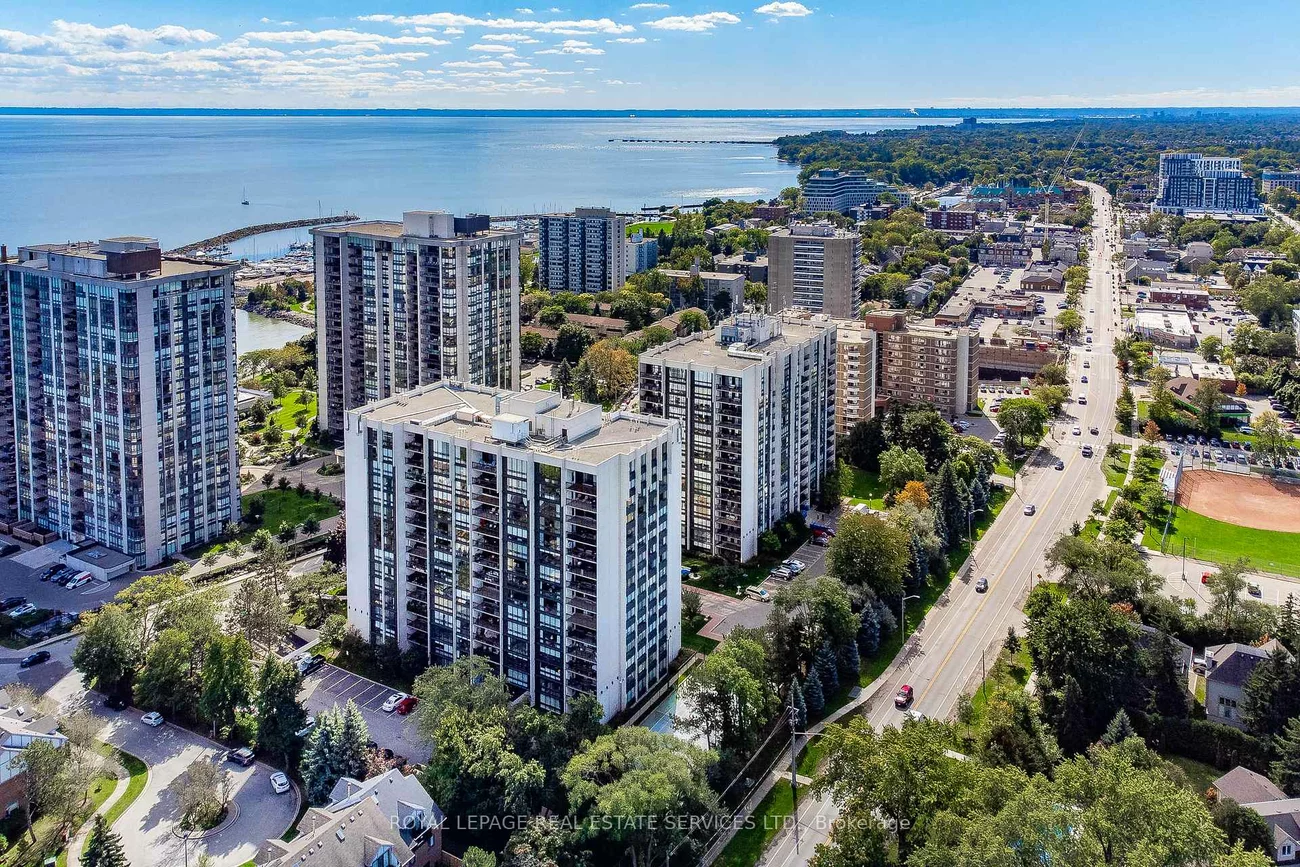 2175, Marine, 1001 - BR Bronte, Oakville