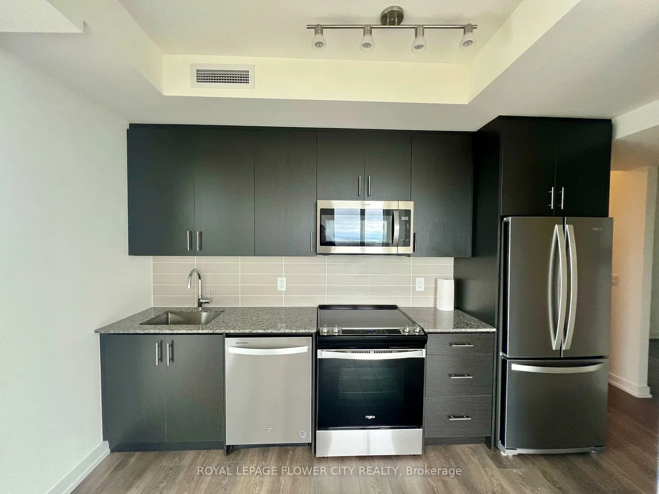 335, Wheat Boom, 1010 - JM Joshua Meadows, Oakville
