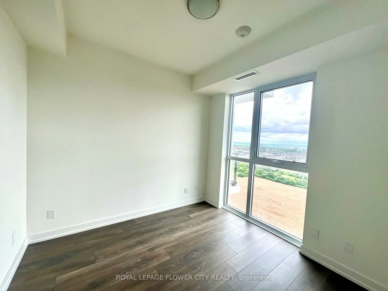 335, Wheat Boom, 1010 - JM Joshua Meadows, Oakville