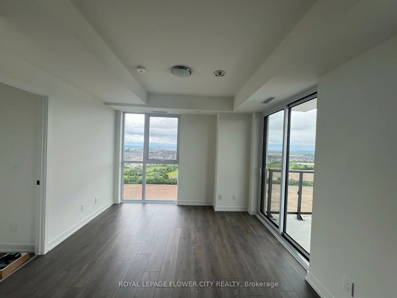 335, Wheat Boom, 1010 - JM Joshua Meadows, Oakville