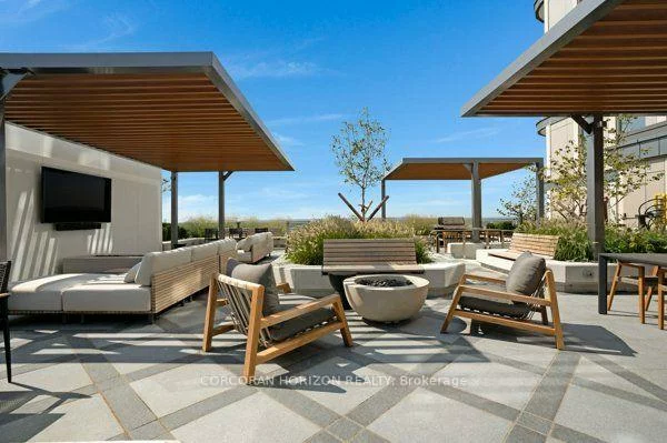 3240, William Coltson, 1010 - JM Joshua Meadows, Oakville