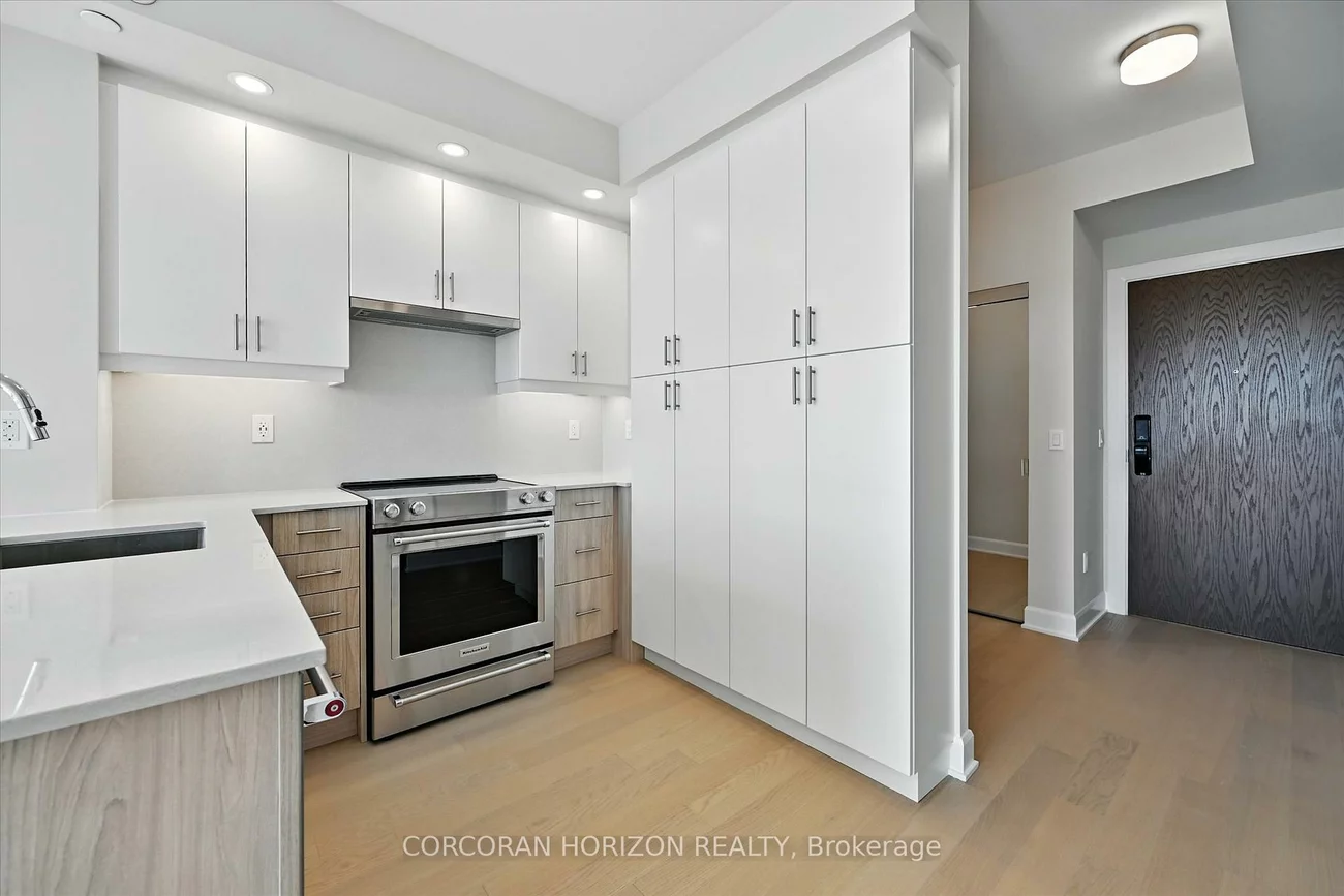 3240, William Coltson, 1010 - JM Joshua Meadows, Oakville