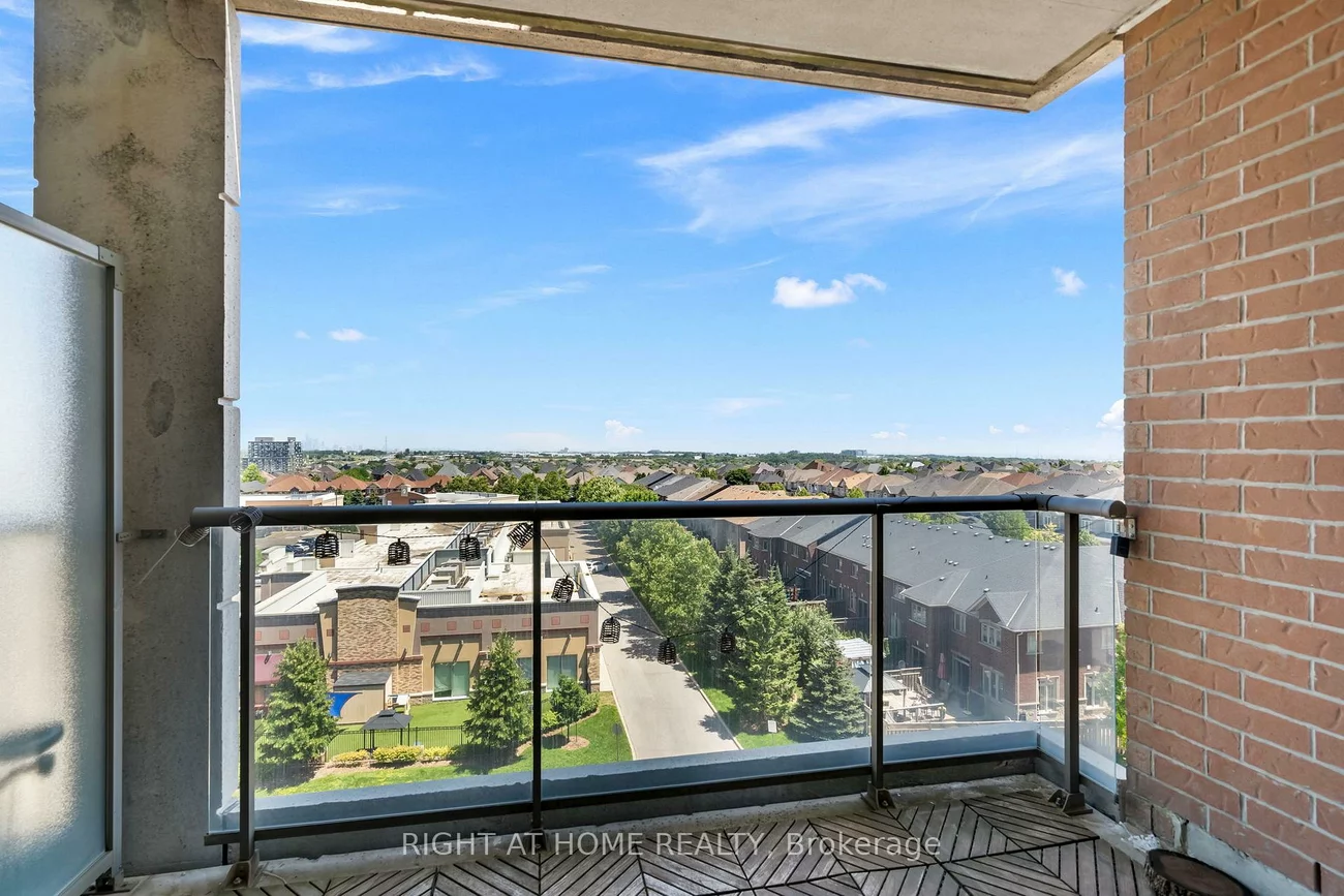 2470, Prince Michael, 1009 - JC Joshua Creek, Oakville