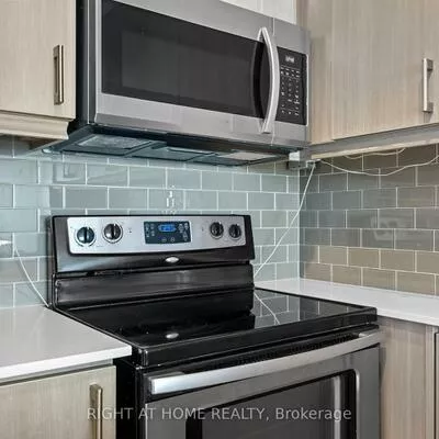 2470, Prince Michael, 1009 - JC Joshua Creek, Oakville