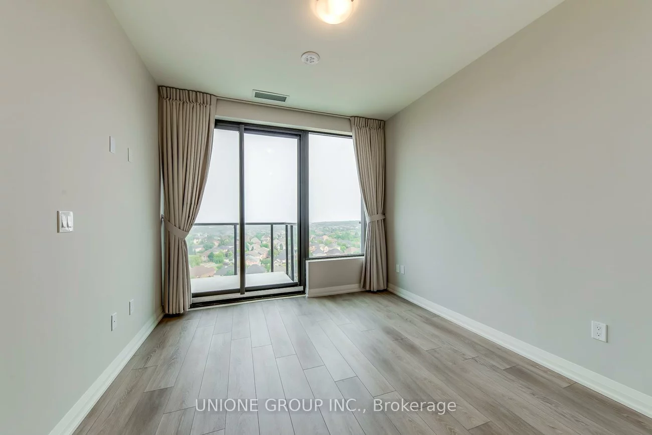 1415, Dundas, 1010 - JM Joshua Meadows, Oakville