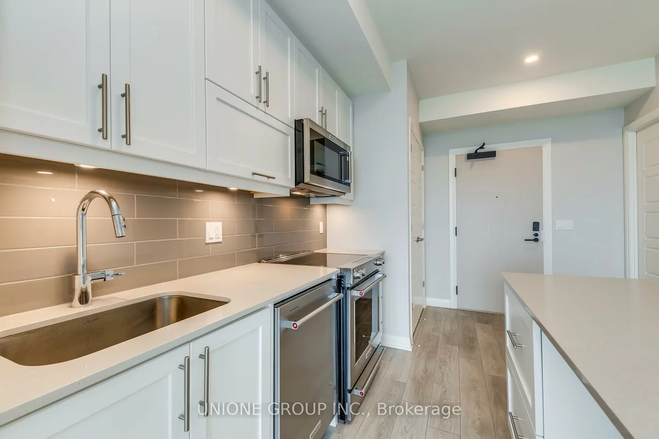 1415, Dundas, 1010 - JM Joshua Meadows, Oakville