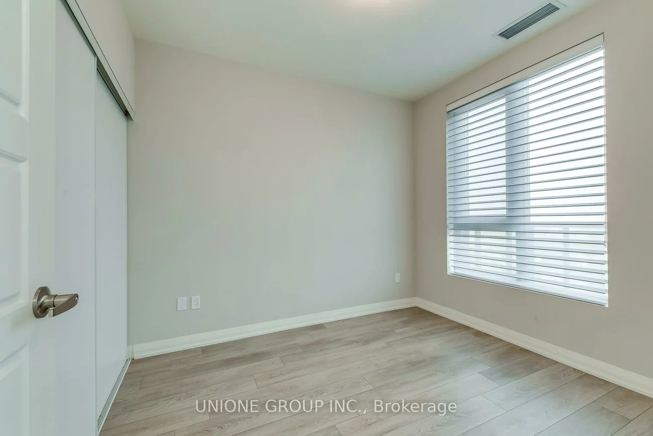 1415, Dundas, 1010 - JM Joshua Meadows, Oakville
