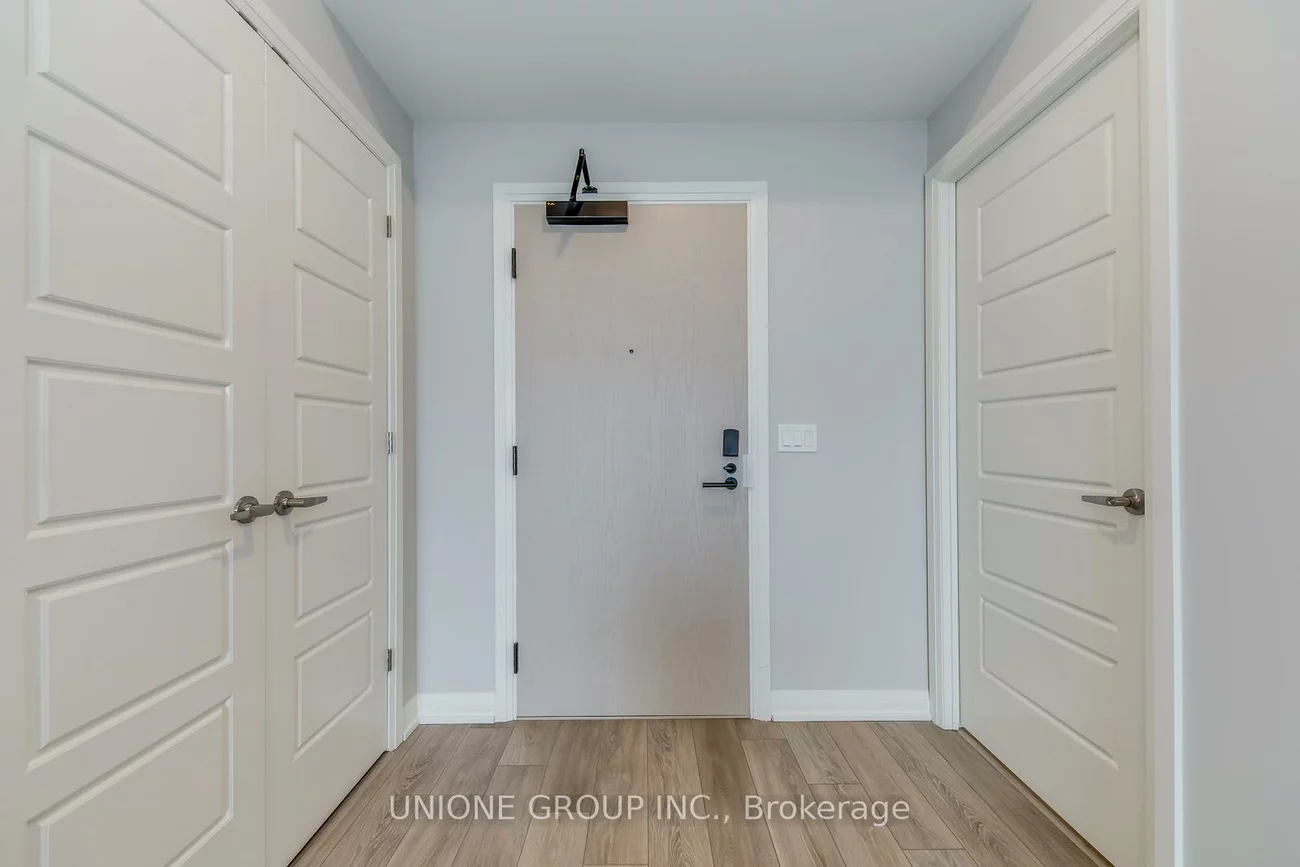 1415, Dundas, 1010 - JM Joshua Meadows, Oakville
