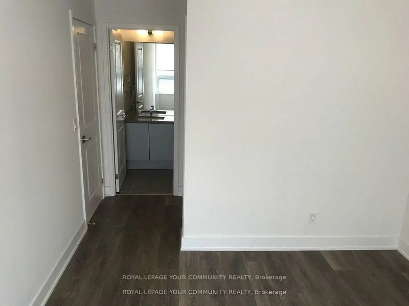 297, Oak Walk, 1015 - RO River Oaks, Oakville