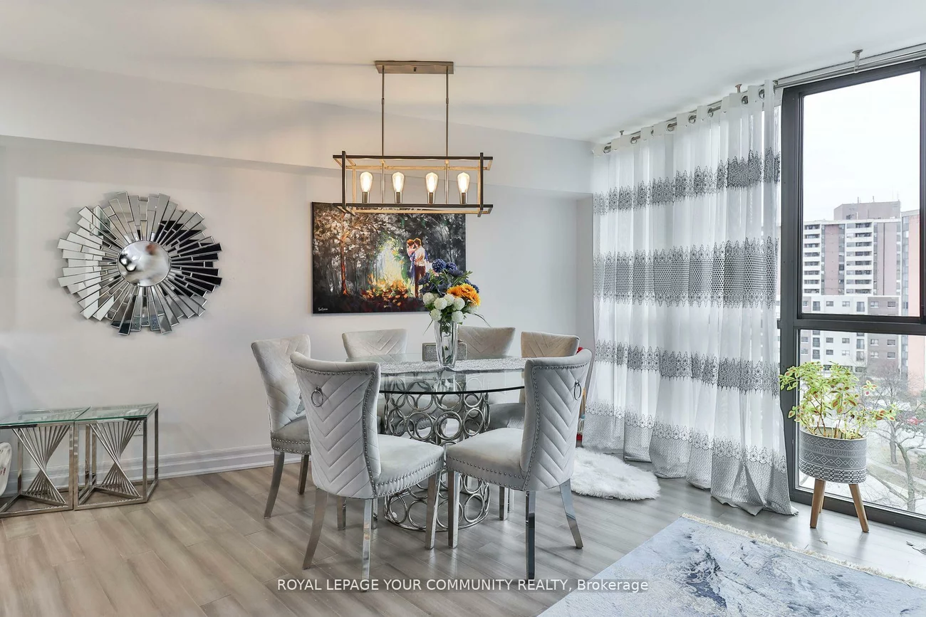 1240, Marlborough, 1003 - CP College Park, Oakville