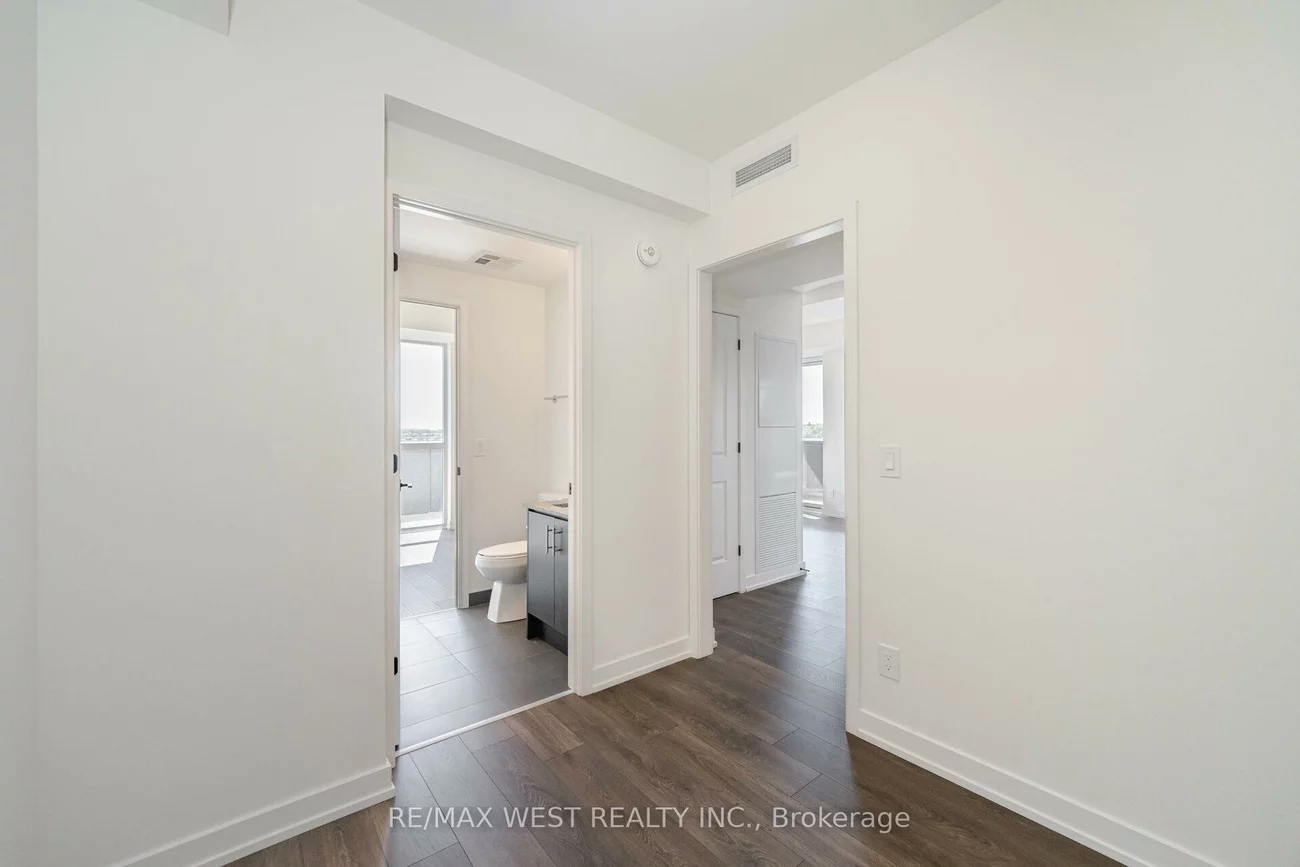 335, Wheat Boom, 1010 - JM Joshua Meadows, Oakville