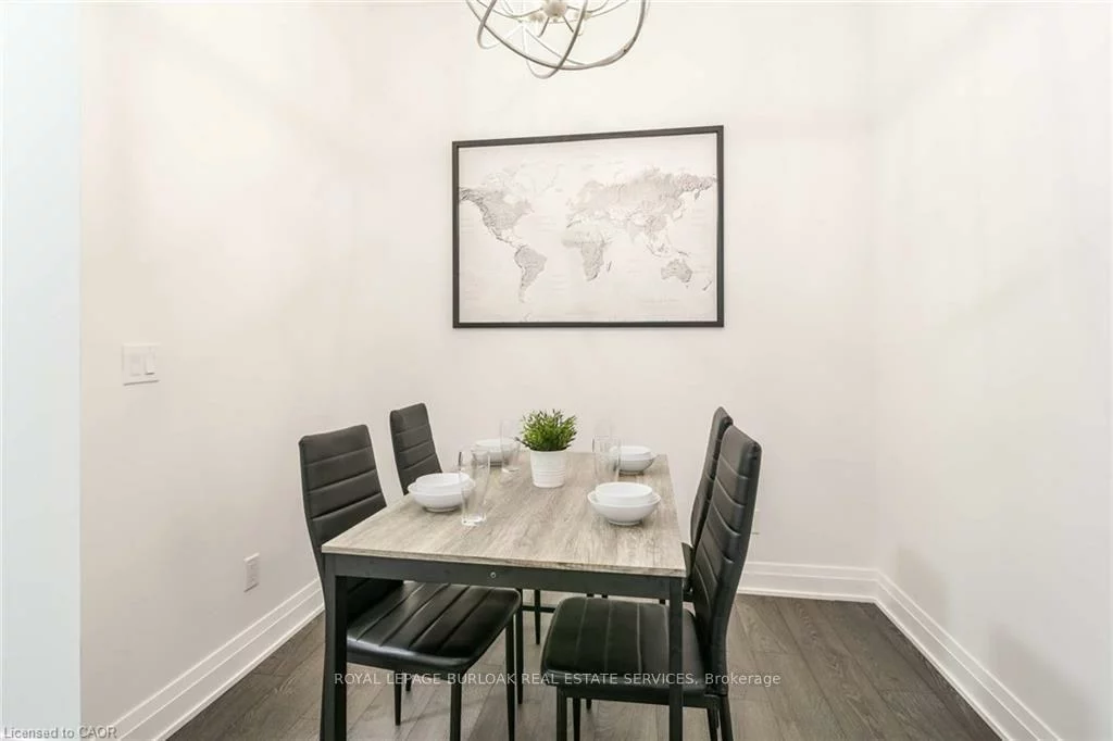 55, Speers, 1002 - CO Central, Oakville