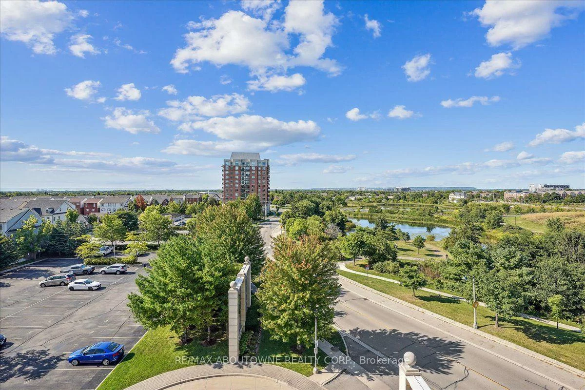 2365, Central Park, 1015 - RO River Oaks, Oakville