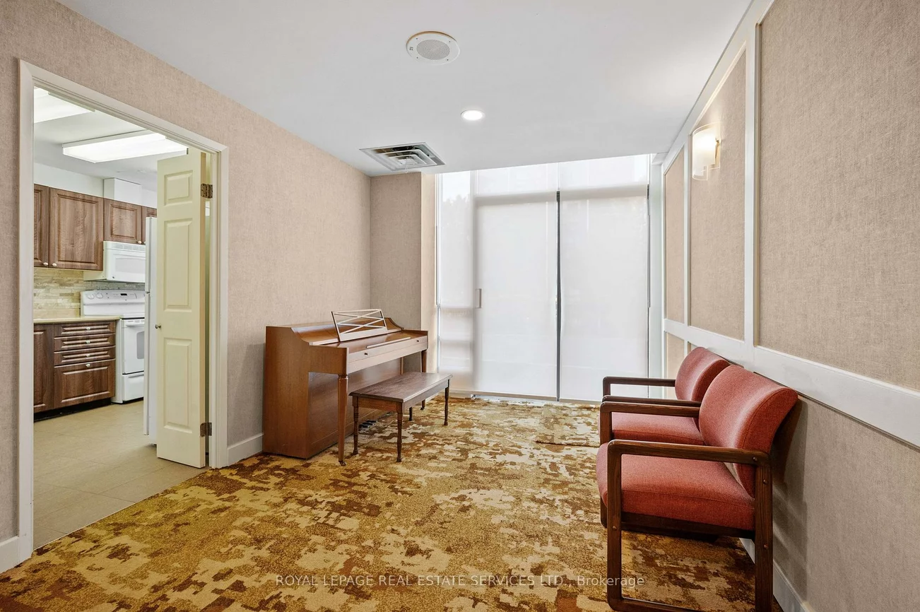2170, Marine, 1001 - BR Bronte, Oakville