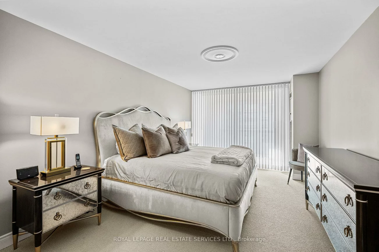 2170, Marine, 1001 - BR Bronte, Oakville