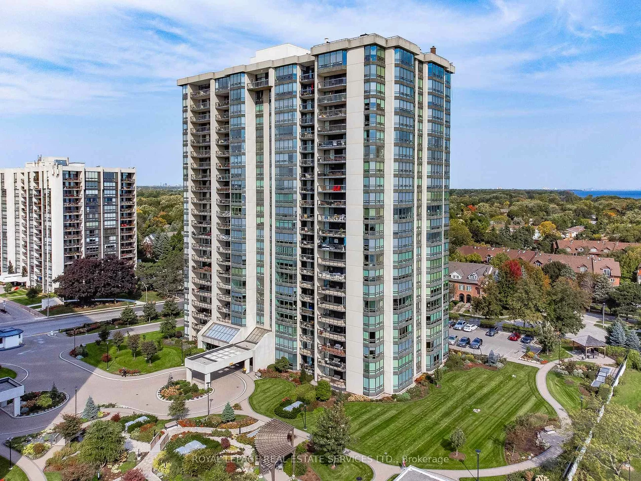 2170, Marine, 1001 - BR Bronte, Oakville