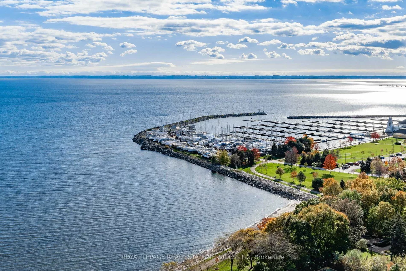 2170, Marine, 1001 - BR Bronte, Oakville