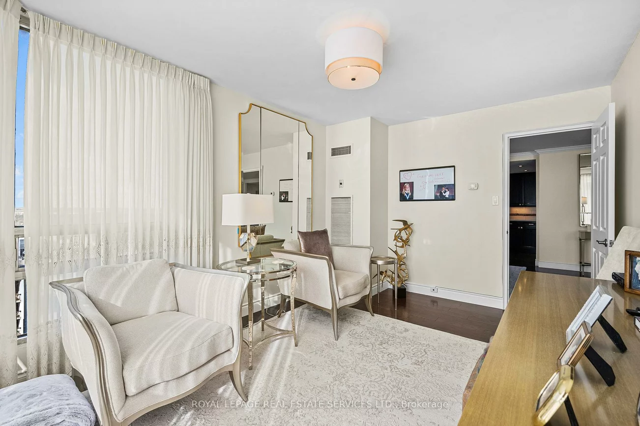 2170, Marine, 1001 - BR Bronte, Oakville