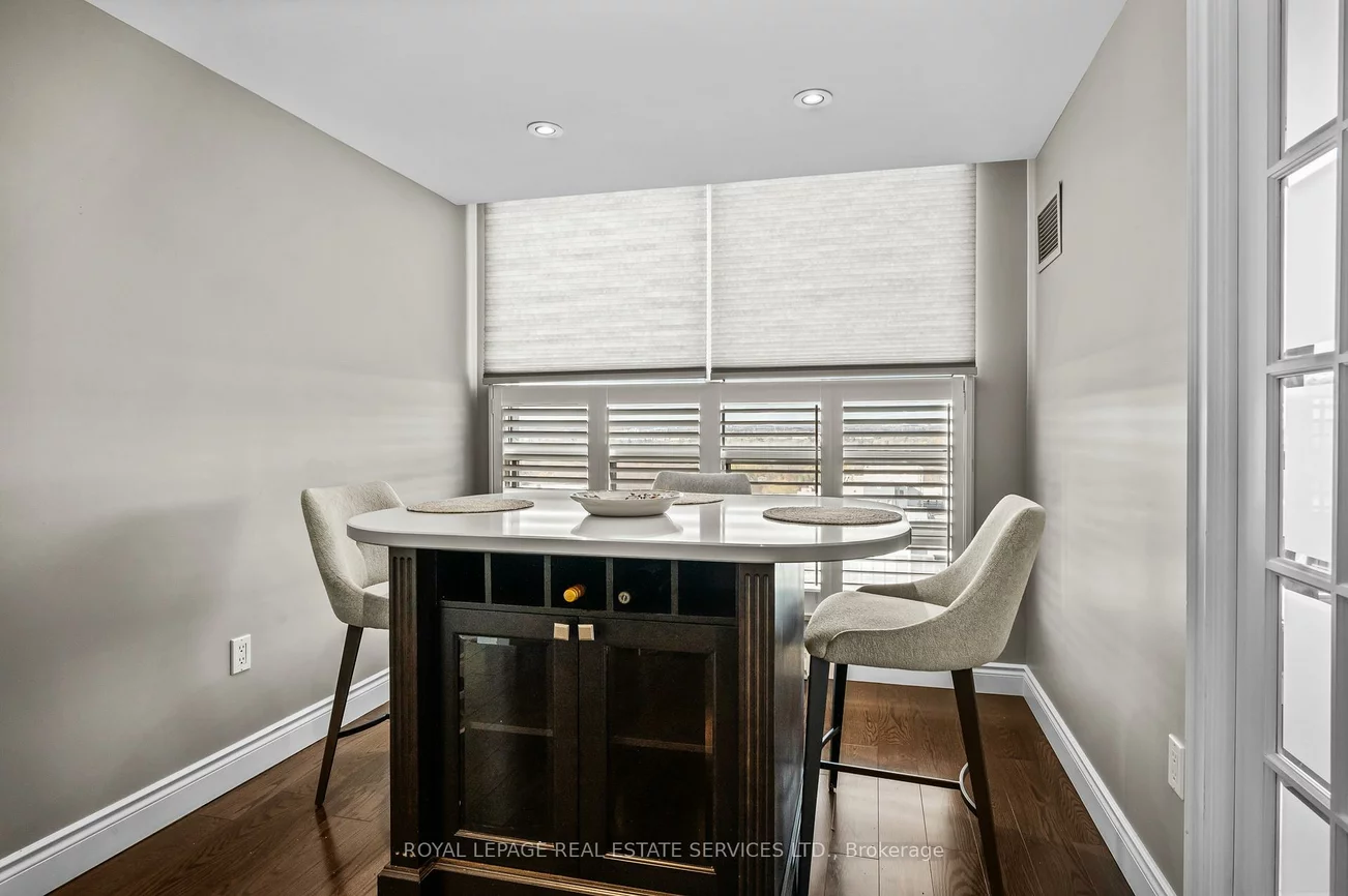2170, Marine, 1001 - BR Bronte, Oakville