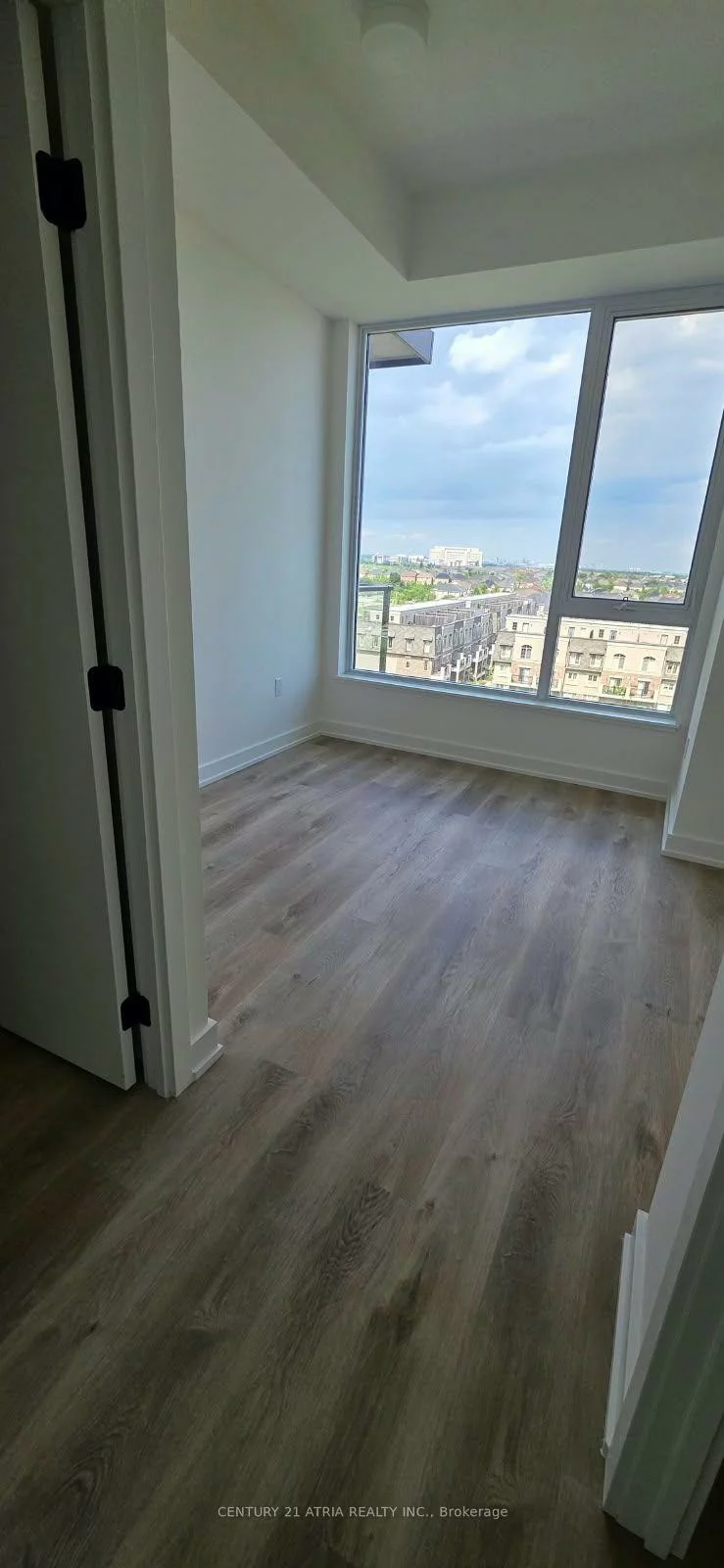 2475, Old Bronte, 1022 - WT West Oak Trails, Oakville