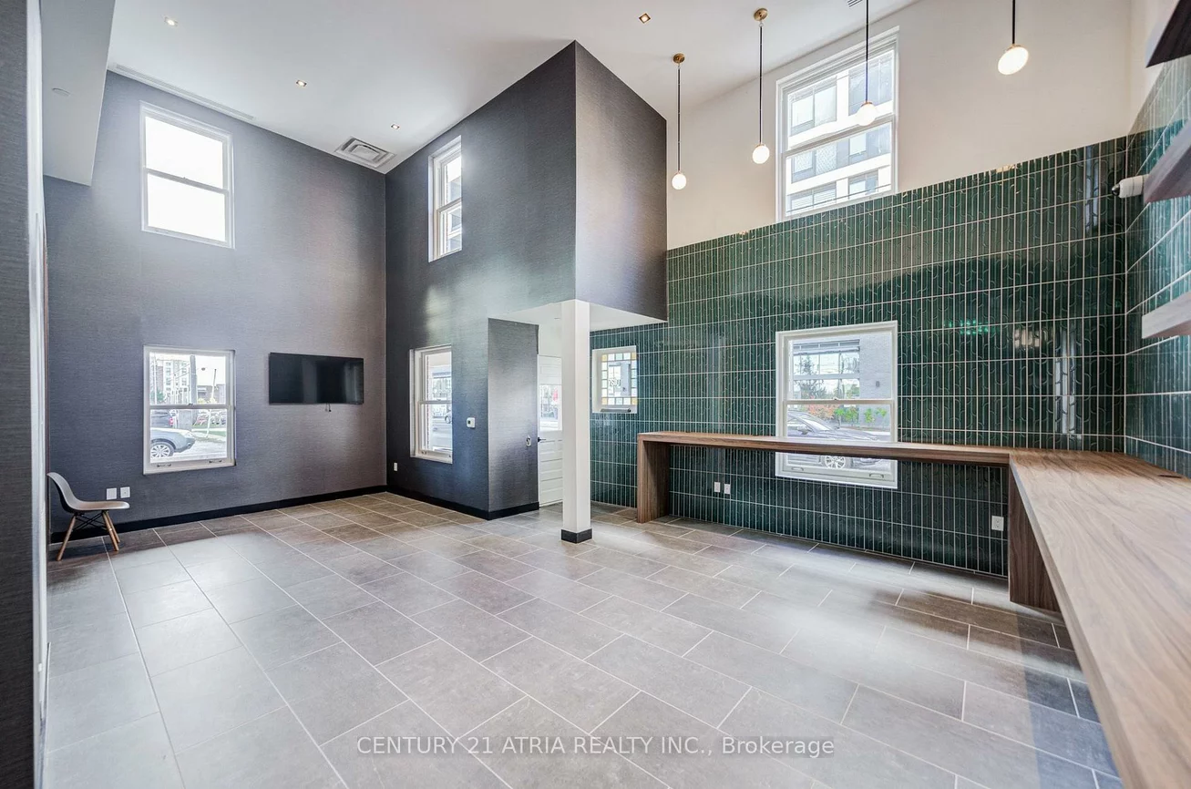 2475, Old Bronte, 1022 - WT West Oak Trails, Oakville