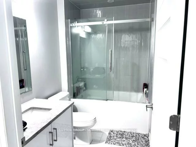 95, DUNDAS, 1008 - GO Glenorchy, Oakville