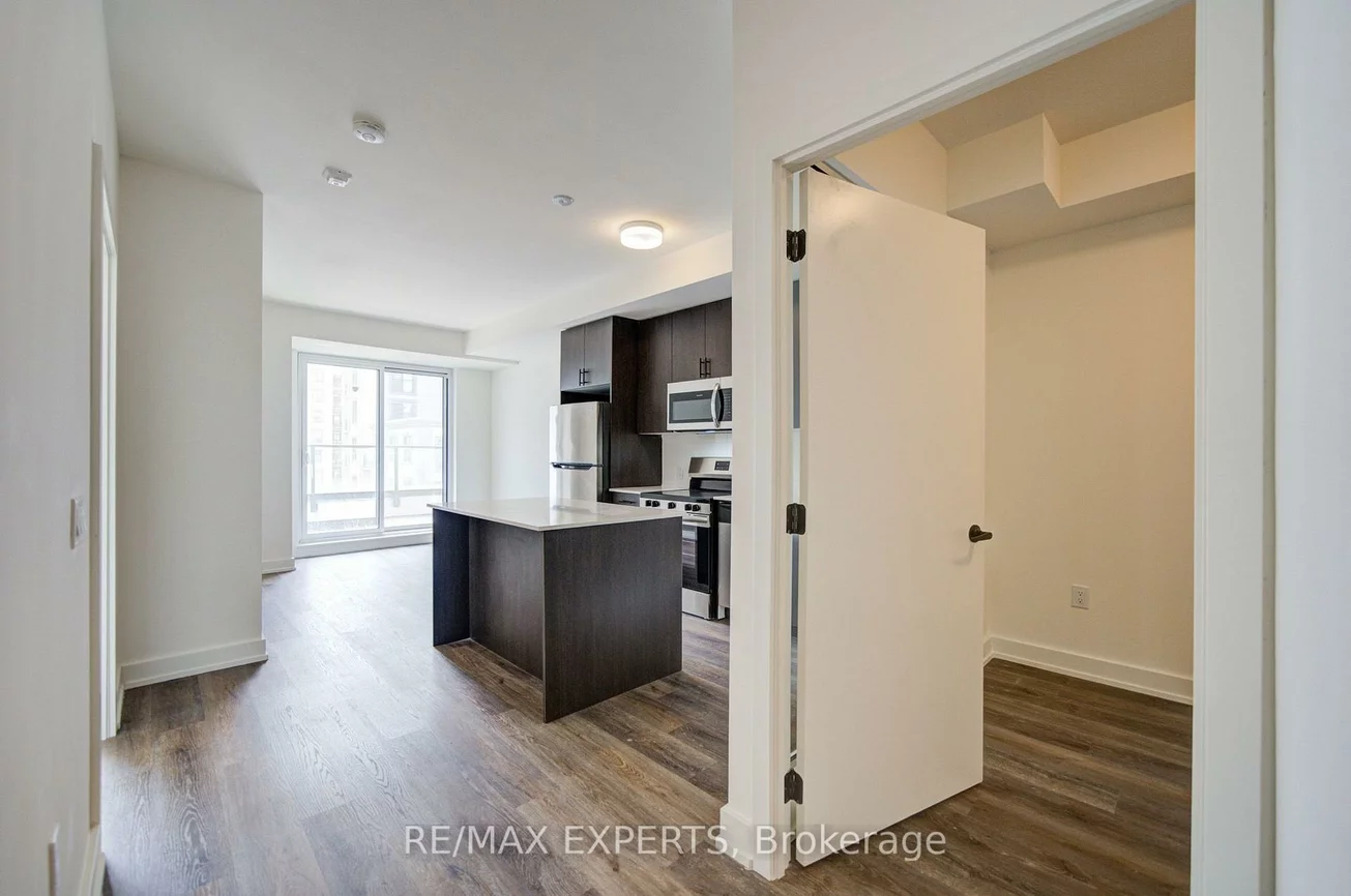 2475, Old Bronte, 1019 - WM Westmount, Oakville
